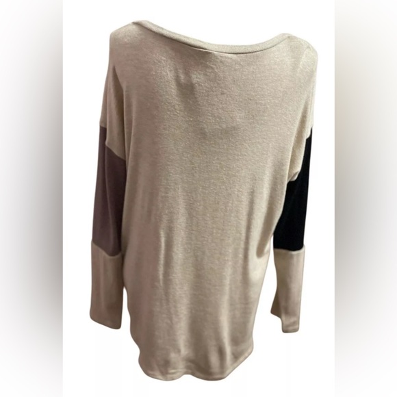 BiBi Womens Sweater Color Block Size Large Soft Office Lightweight Casual NWT - Picture 3 of 9